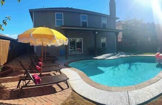 Retreat close to Lewisville Lake