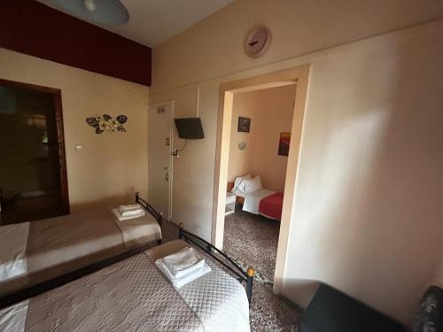 Retro Rooms