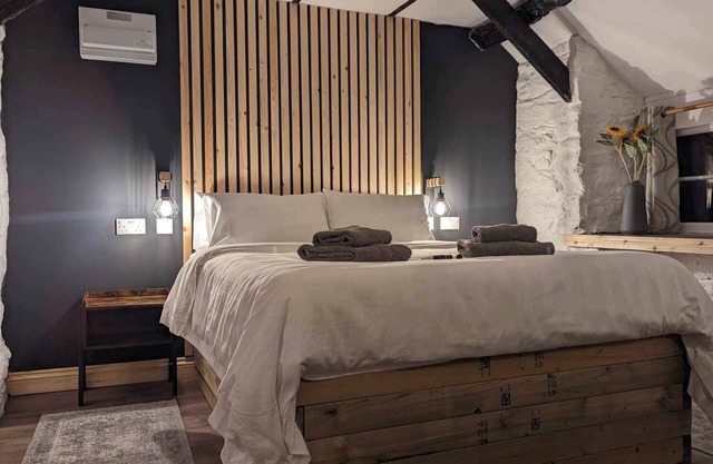 Rhiw Goch Inn Holiday Home