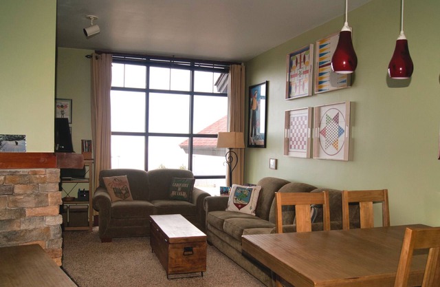 Rimfire 143 - One of a kind 1-bedroom in Snowshoe Village