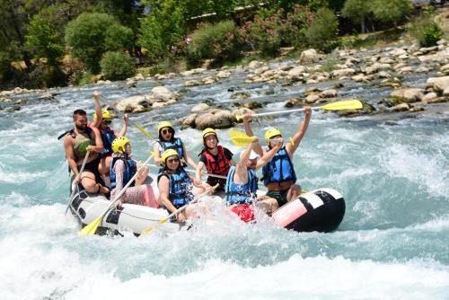 Rio Adventures Rafting Köprülü Kanyon Konaklama