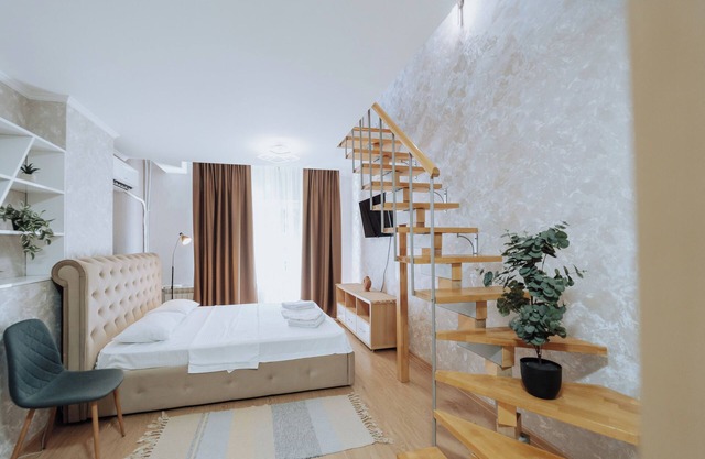Riscani Cozy Apt with Balcony