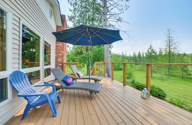 Riverfront Cheboygan Cabin w/Kayaks & Dock!