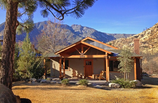 Riverfront Home on the Kern River in Kernville