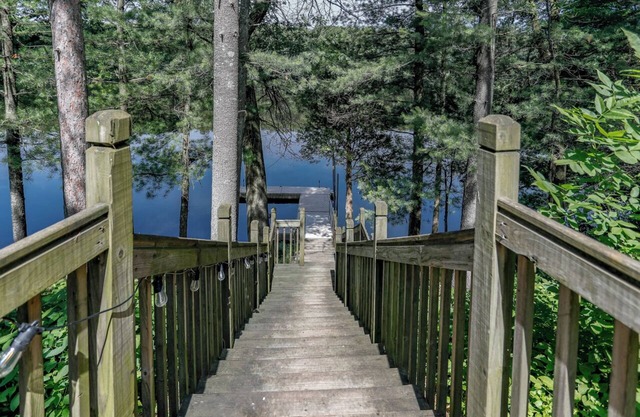 River’s Reverie - Privacy within minutes of conveniences and attractions!