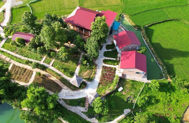 Riverside Homestay
