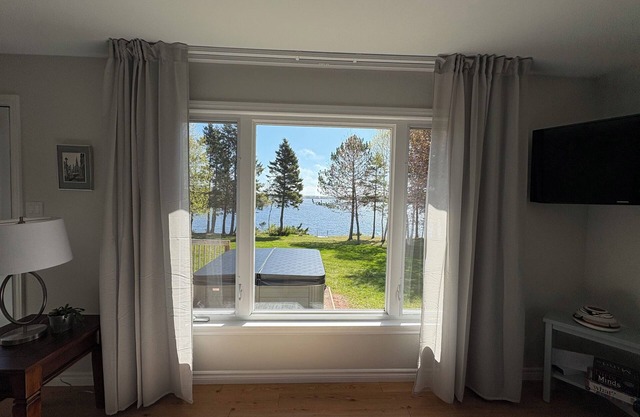 Riverside Landing Cottage