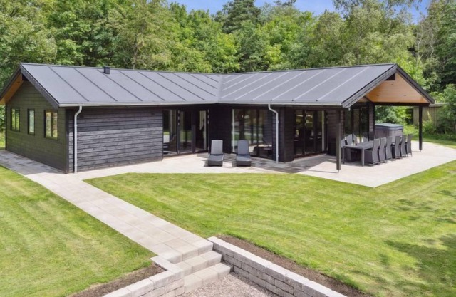 "Robert" - 30km from the sea by Interhome