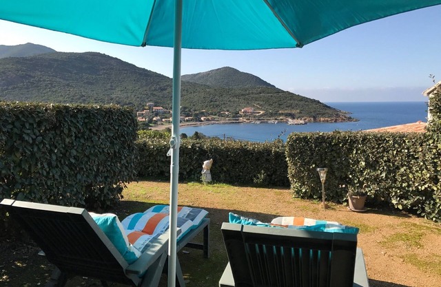 Roc A Mare Galéria apartment terrace sea view, air conditioning, wifi, quiet, beach 250m away