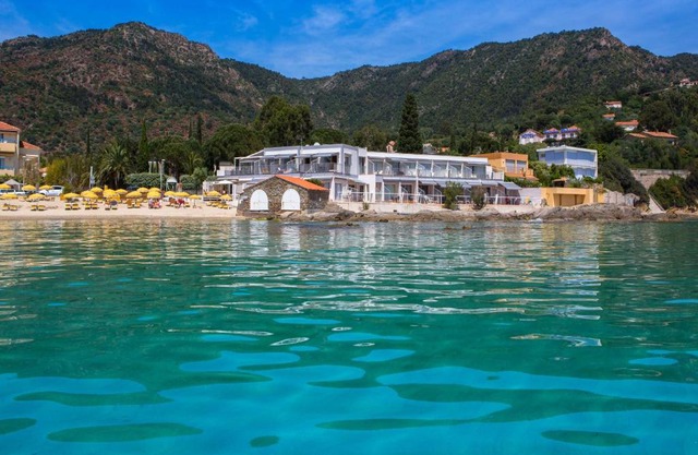 Roc Hotel - Hôtel 4 étoiles les pieds dans l'eau