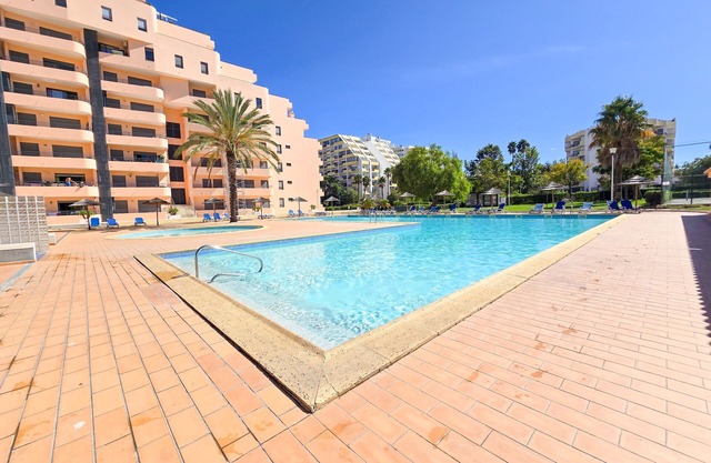 Rocha Paradise Pearl Apartment