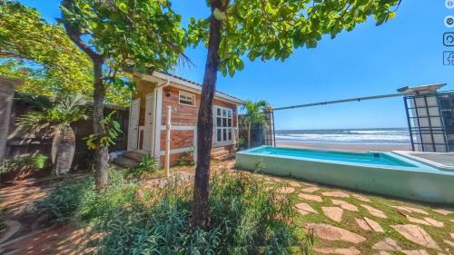 Romantic Seaside Casita w Pool, AC, Fire Sunsets