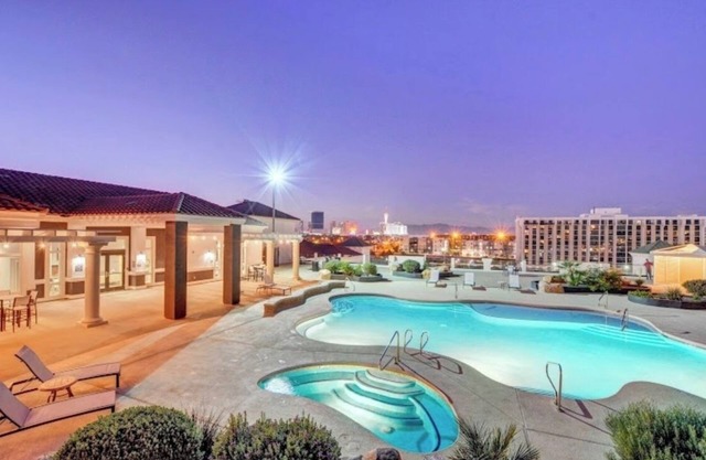 Rooftop pool with outstanding strip views including sphere & Free cabanas