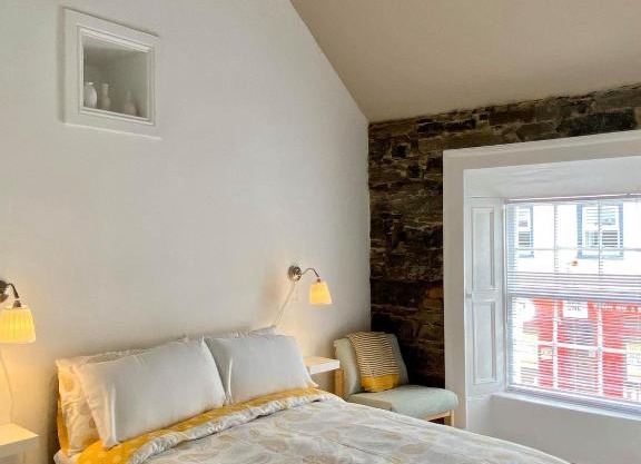 Room 1 Camp Street B&B