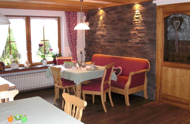 Room 'Doppelzimmer' with Mountain View, Shared Garden and Wi-Fi