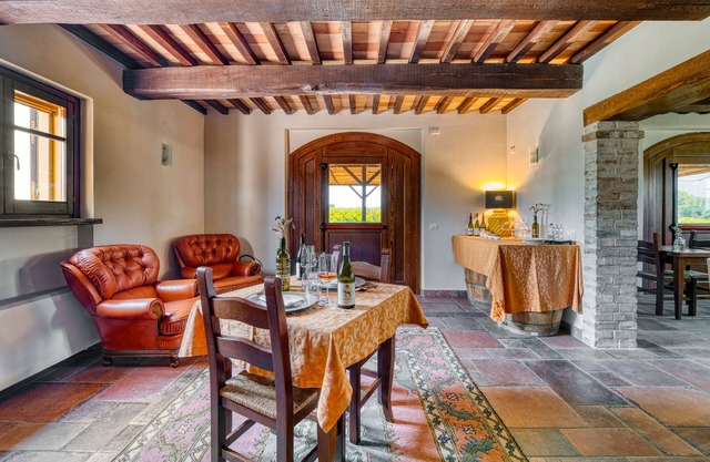 Room 'Esimio' with Shared Garden, Wi-Fi and Air Conditioning