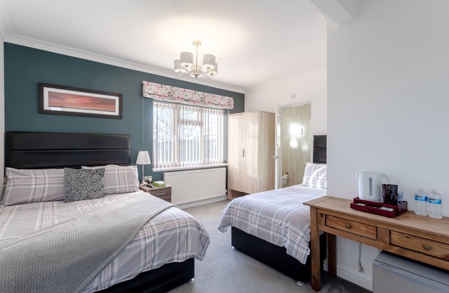Room-family Room With Private Bathroom