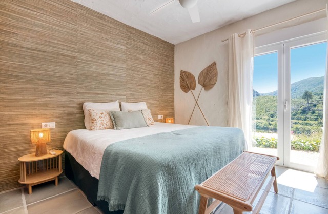 Room 'Mimbre' with Mountain View, Wi-Fi and Air Conditioning