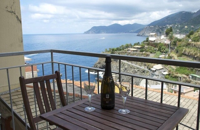 Rosa di Mare Apartment - balcony wonderful sea view - wash machine - AC