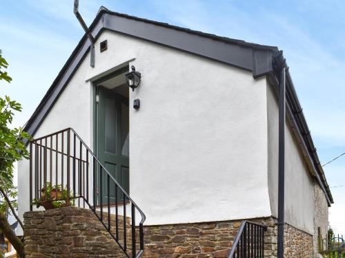 Roseland Roost - Uk49839