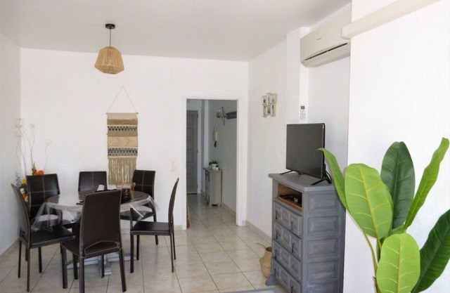 Roses: flat - 2 rooms - 6 persons for your holidays in spain