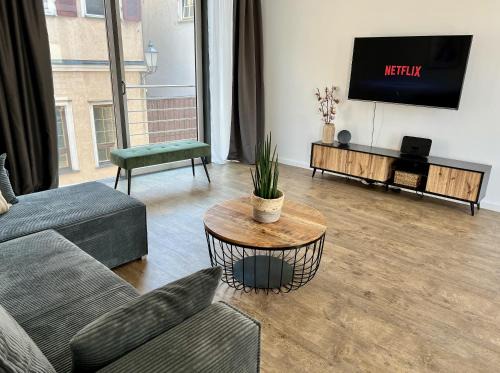 ROSIS HOME Geräumige Citywohnung im Herzen Schorndorfs - Ideal für Gruppen und Familen