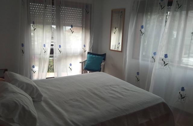 Rota do Romântico, fully equipped house, AC, full kitchen and beautiful balcony
