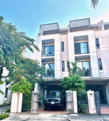 Royal Lotus Homestay Villa 5 Phòng Ngủ