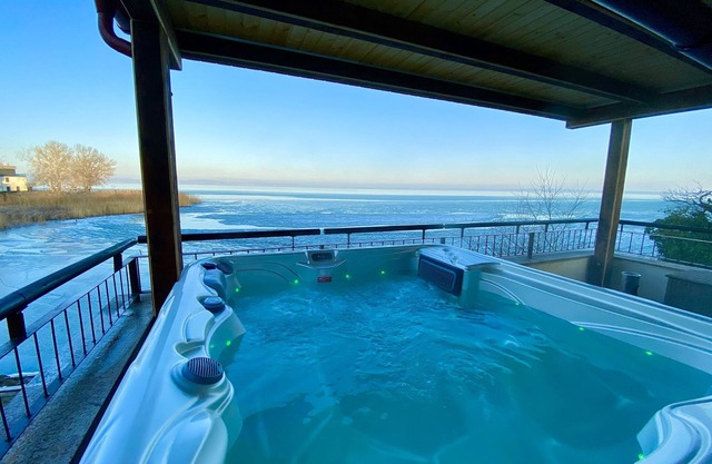 Royal Mediterran Hotel