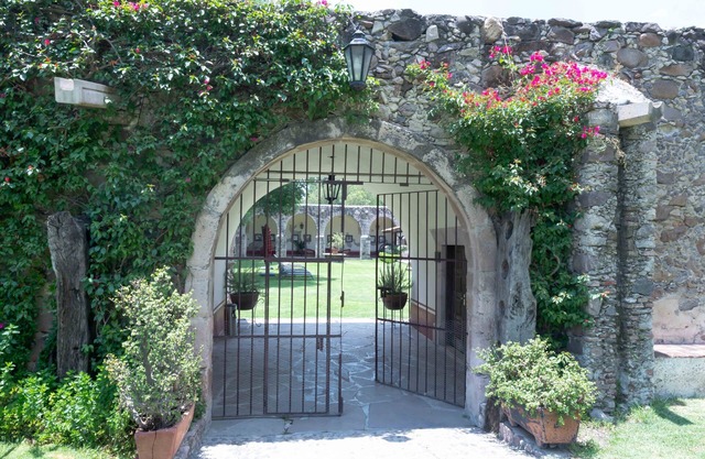Royal Silver Inn 