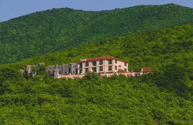 Ruma Qala Hotel