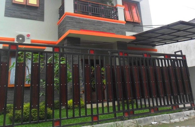 Rumah 4 Kamar Full Ac Nyaman dekat Ambarukmo plaza