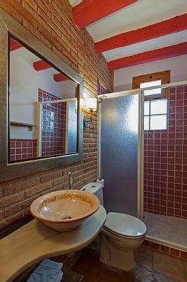 Rural apartment Valle del Río Piedra for 2 people