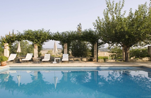 RURAL ENCHANTING PLACE IN THE CENTRE OF THE ISLAND