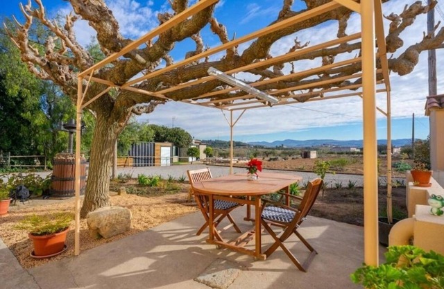 Rural House Más PRAT (with swimming pool)