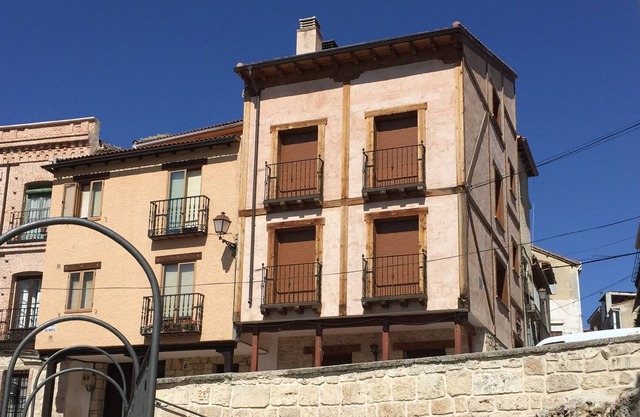 RURAL HOUSE OF FELIPE, for 16 people and 40 minutes from Madrid