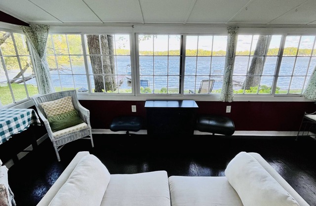 Rustic Nautic - Cabin 9