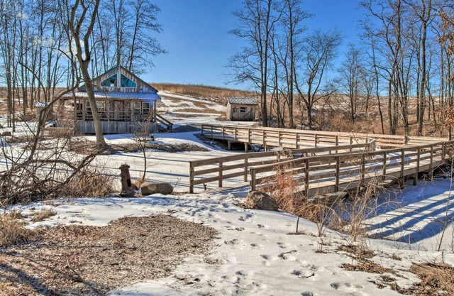 Rustic Powersville Cabin: Secluded Countryside!