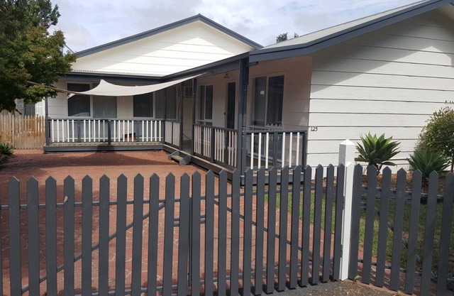 Ryans Resort Island Holiday House