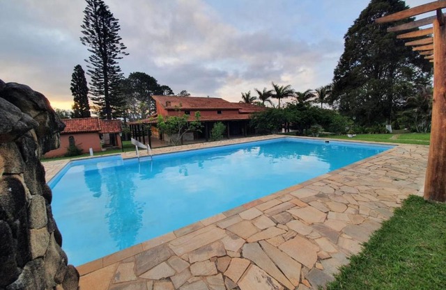Sítio Gramado Sarapuí, lazer, conforto e diversão