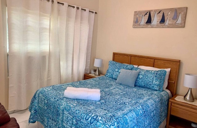 S4 BP | Steps to Beach | Free upgrade stay <30 Oct