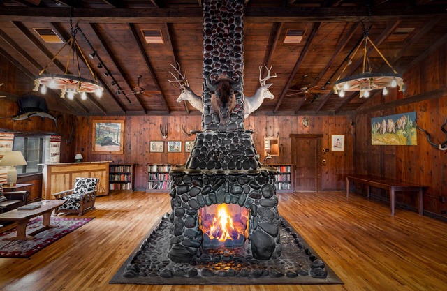 Saguaro Lake Guest Ranch