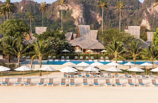 SAii Phi Phi Island Village