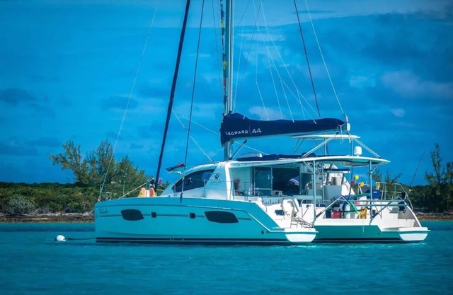 Sailing Catamaran from Exuma island