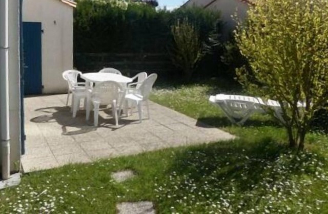 Saint Palais sur Mer - MITTANYAN HOLIDAY HOUSE in the RESIDENCE "BOIS SOLEIL" with SWIMMING POOL...