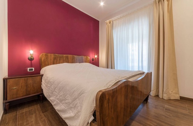 Sallustian Guest House Purple Room x2! NEW