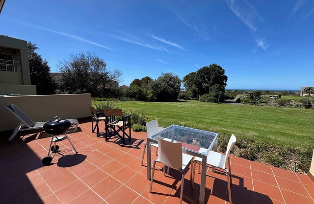 Salty Goose | 2BD APT, Sea & Lagoon Views