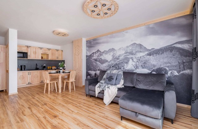 Salwatoriańska 26B | Charming Apartment | Parking