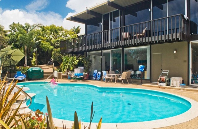 San Diego Coastal Guest House, Features Private Pool.
