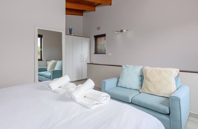 San Lameer Villa Rentals 3107